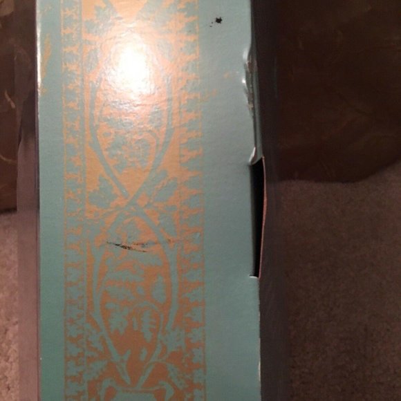 Mattel Collector 1998 Barbie Angel Of Joy Timeless Sentiments  First In A Series - Picture 8 of 12